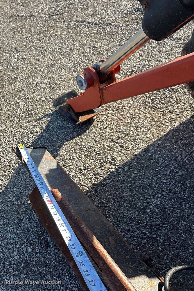 image for item EG0943 2006 Ditch Witch RT55 trencher