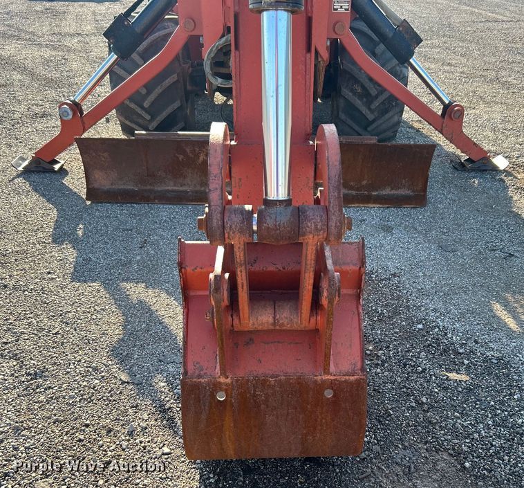 image for item EG0943 2006 Ditch Witch RT55 trencher