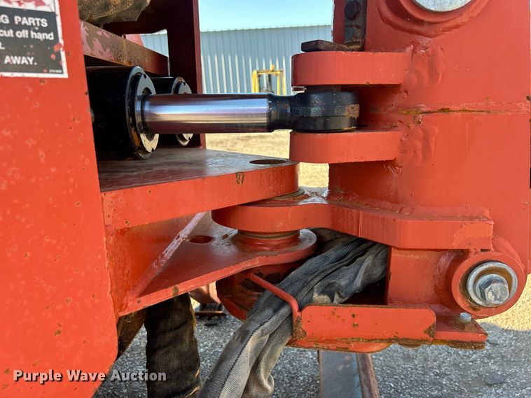 image for item EG0943 2006 Ditch Witch RT55 trencher