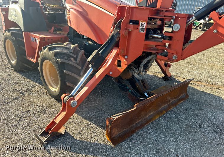 image for item EG0943 2006 Ditch Witch RT55 trencher
