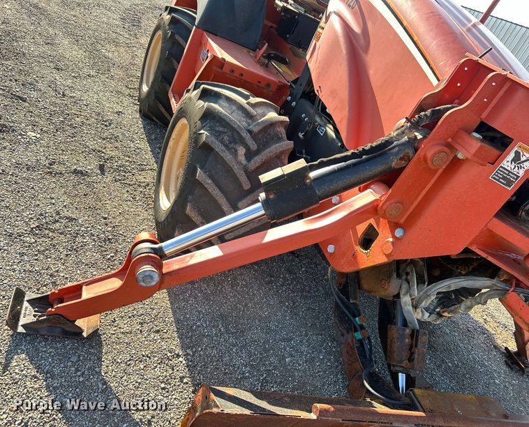 image for item EG0943 2006 Ditch Witch RT55 trencher