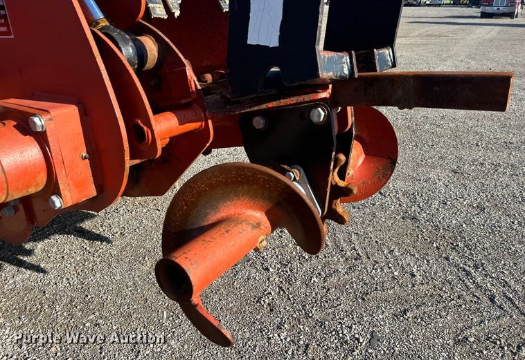 image for item EG0943 2006 Ditch Witch RT55 trencher