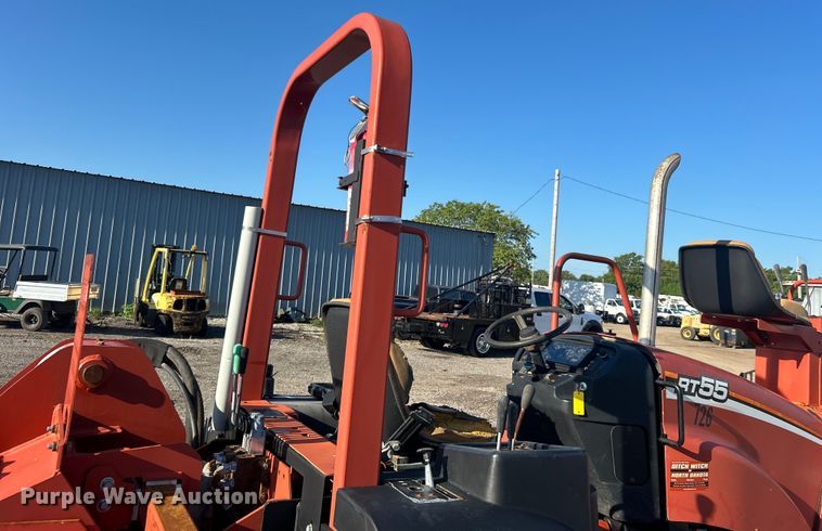 image for item EG0943 2006 Ditch Witch RT55 trencher