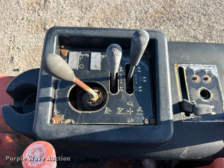 image for item EG0943 2006 Ditch Witch RT55 trencher