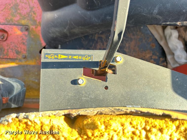 image for item EG0943 2006 Ditch Witch RT55 trencher