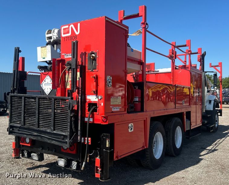 image for item EG0947 2012 International  7600  Crew Cab utility / service truck