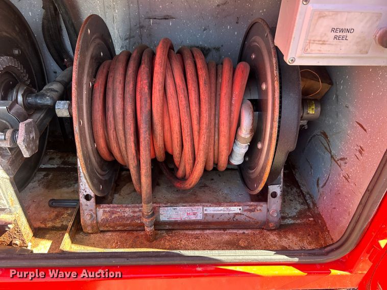 image for item EG0947 2012 International  7600  Crew Cab utility / service truck