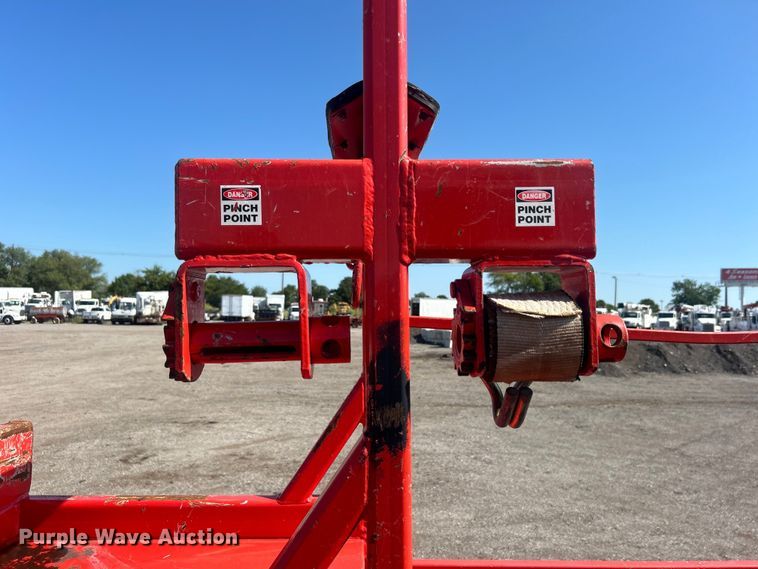 image for item EG0947 2012 International  7600  Crew Cab utility / service truck