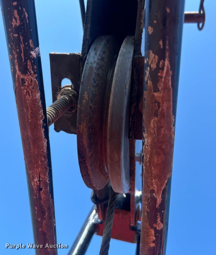 image for item EG0947 2012 International  7600  Crew Cab utility / service truck