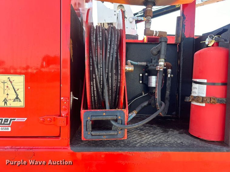 image for item EG0947 2012 International  7600  Crew Cab utility / service truck