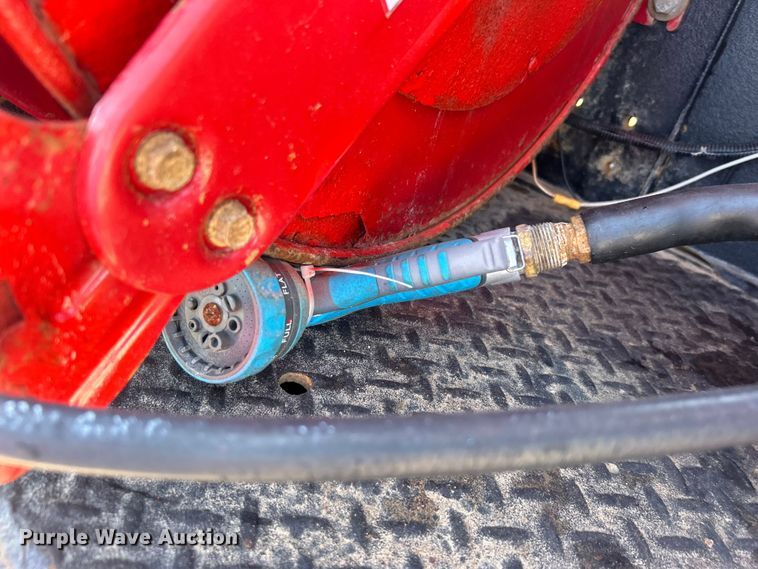 image for item EG0947 2012 International  7600  Crew Cab utility / service truck