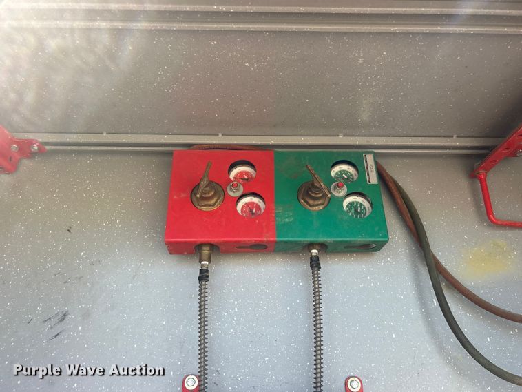 image for item EG0947 2012 International  7600  Crew Cab utility / service truck