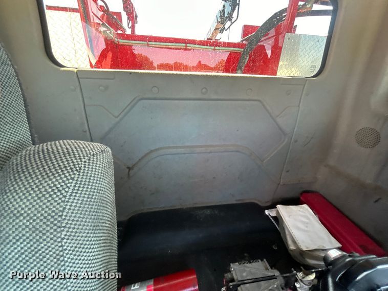 image for item EG0947 2012 International  7600  Crew Cab utility / service truck