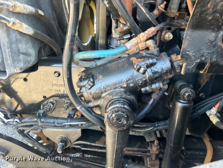 image for item EG0947 2012 International  7600  Crew Cab utility / service truck