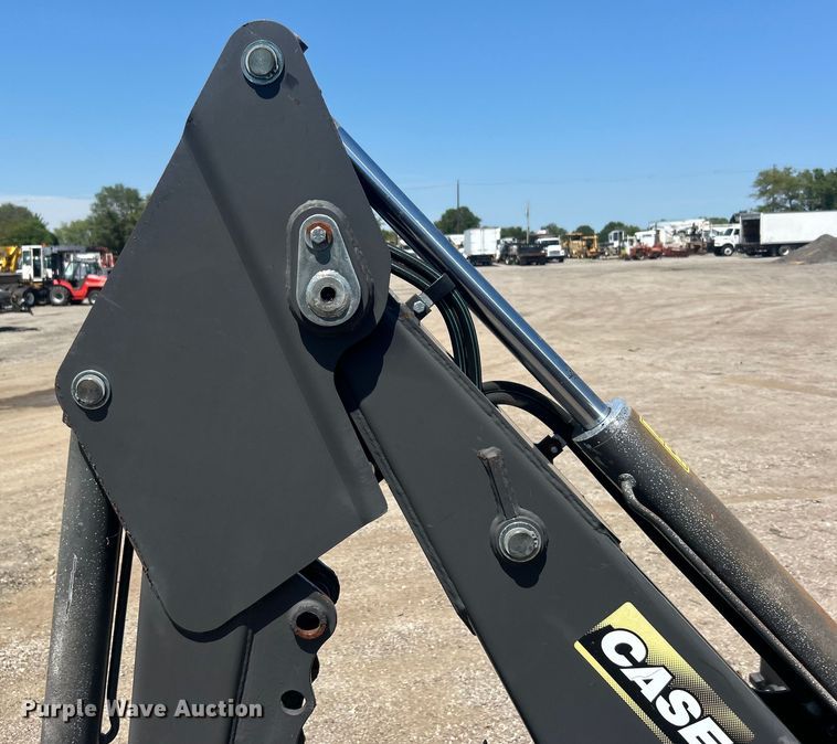 image for item EG0952 Case 103101 skid steer backhoe