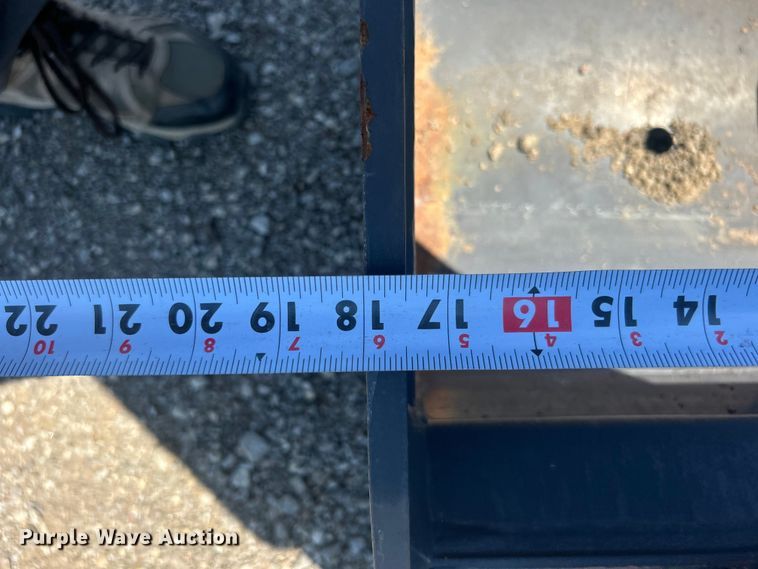 image for item EG0952 Case 103101 skid steer backhoe