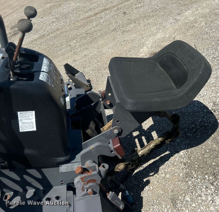 image for item EG0952 Case 103101 skid steer backhoe