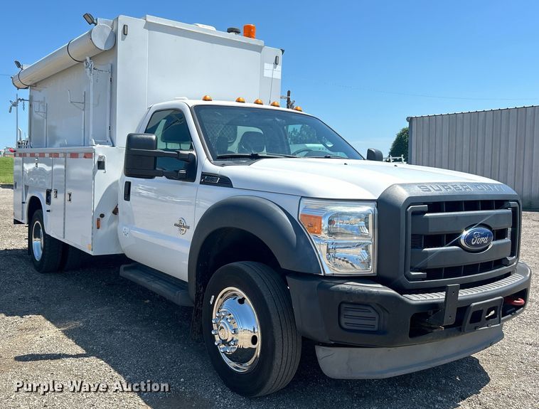 image for item EG0953 2013 Ford F550 Super Duty utility / service truck