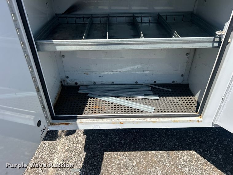 image for item EG0953 2013 Ford F550 Super Duty utility / service truck