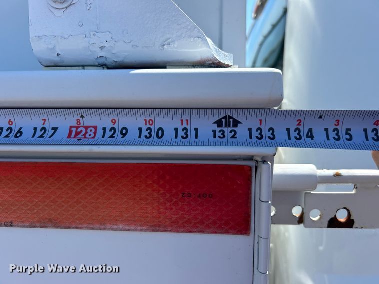 image for item EG0953 2013 Ford F550 Super Duty utility / service truck