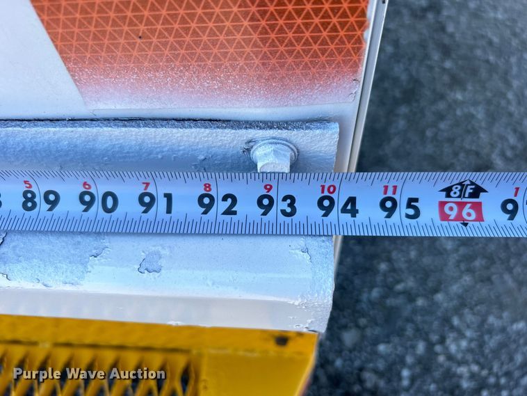 image for item EG0953 2013 Ford F550 Super Duty utility / service truck