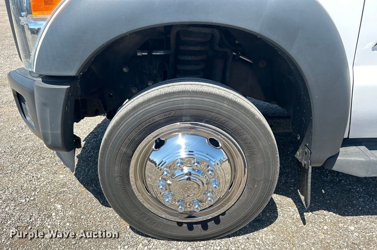 image for item EG0953 2013 Ford F550 Super Duty utility / service truck