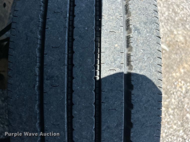 image for item EG0953 2013 Ford F550 Super Duty utility / service truck