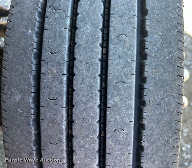 image for item EG0953 2013 Ford F550 Super Duty utility / service truck