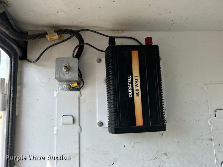 image for item EG0973 2007 Kenworth  T300 utility / service truck