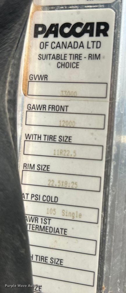 image for item EG0979 2012 Peterbilt  337 tank truck