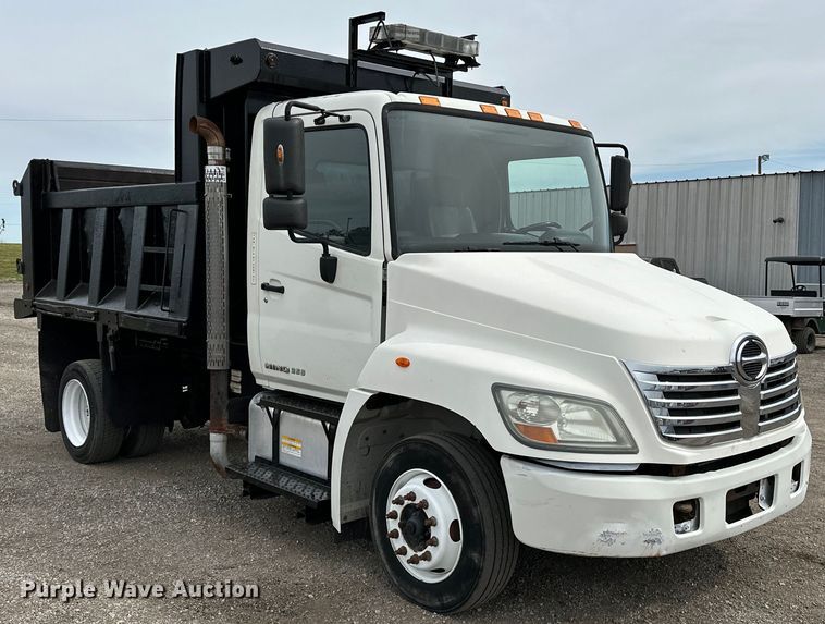 image for item EG1388 2010 Hino 258 dump truck