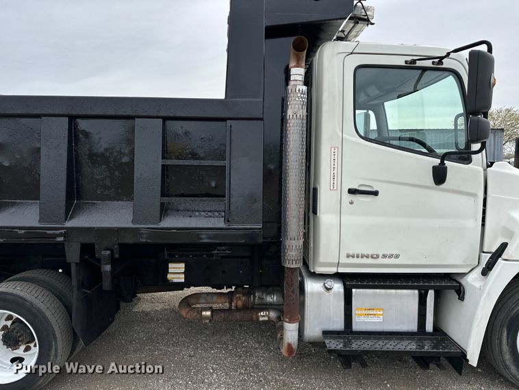 image for item EG1388 2010 Hino 258 dump truck