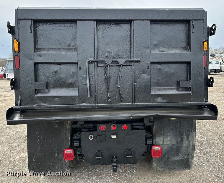 image for item EG1388 2010 Hino 258 dump truck