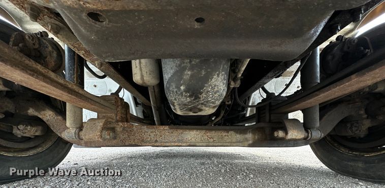 image for item EG1388 2010 Hino 258 dump truck