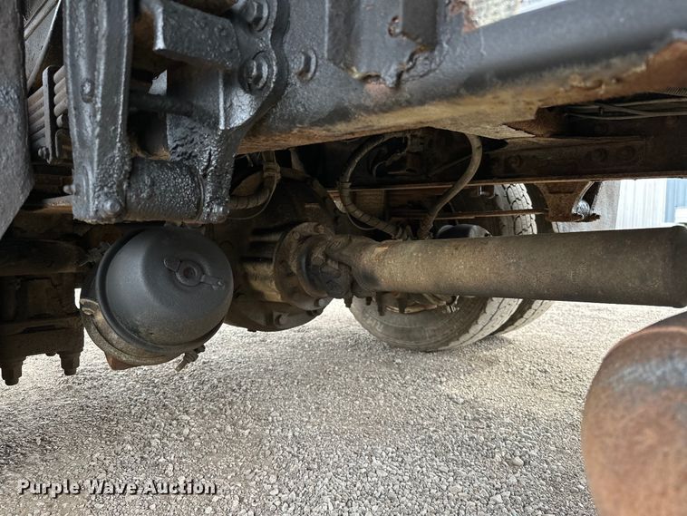 image for item EG1388 2010 Hino 258 dump truck