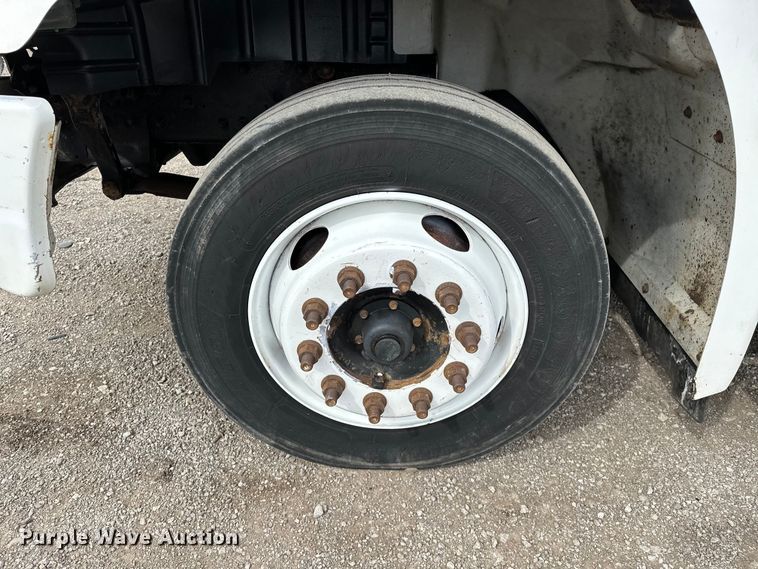 image for item EG1388 2010 Hino 258 dump truck