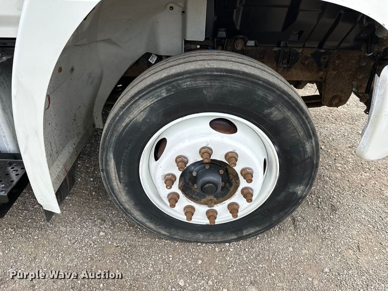 image for item EG1388 2010 Hino 258 dump truck