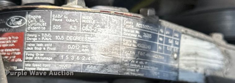 image for item EG1652 1995 Ford L8000 crane truck