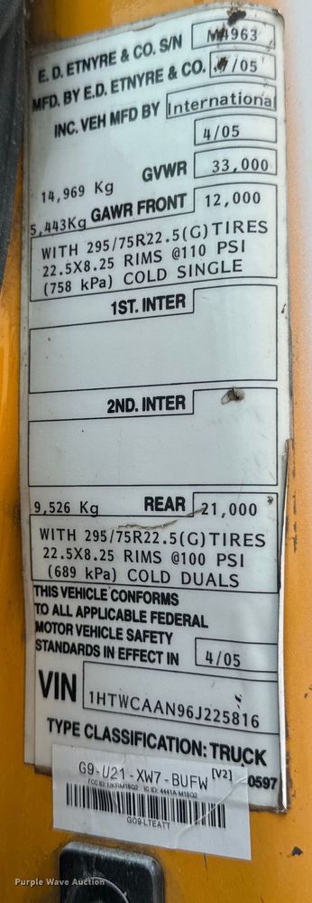 image for item EH4340 2006 International 7400  oil distributor truck