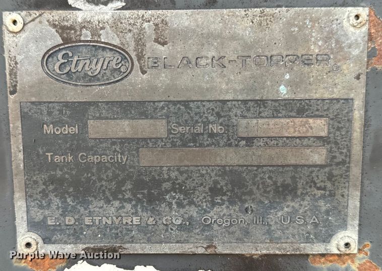 image for item EH4340 2006 International 7400  oil distributor truck