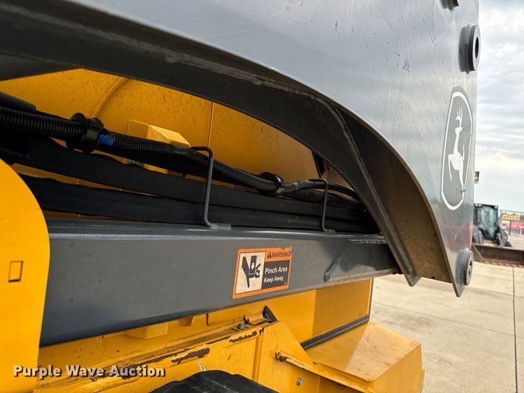 image for item EH4408 2024 John Deere 333G tracked skid steer loader
