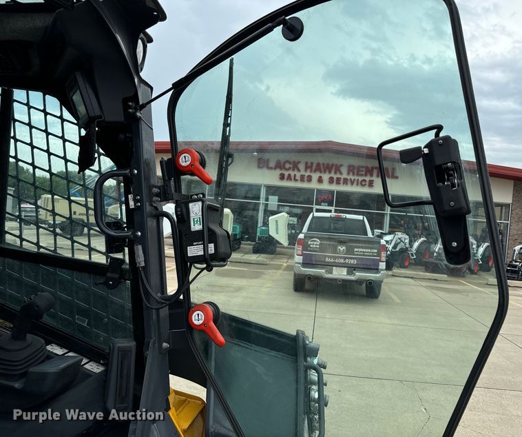 image for item EH4408 2024 John Deere 333G tracked skid steer loader