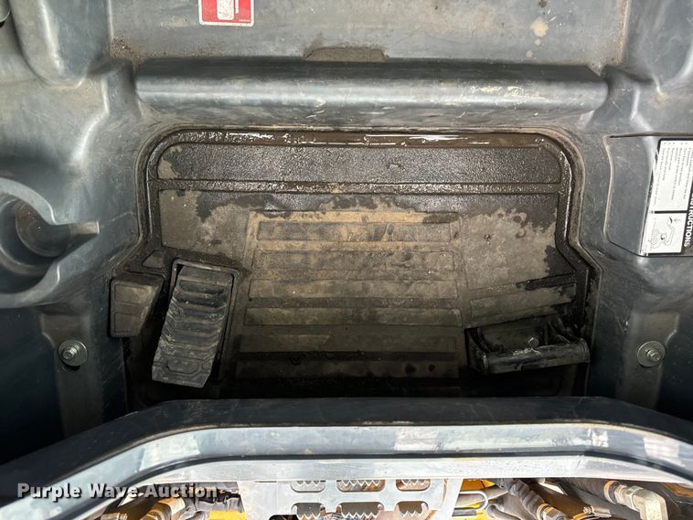 image for item EH4408 2024 John Deere 333G tracked skid steer loader