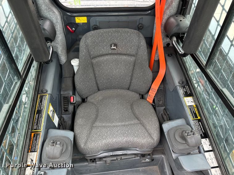 image for item EH4408 2024 John Deere 333G tracked skid steer loader