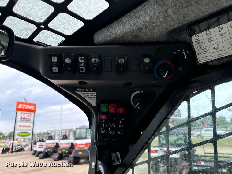 image for item EH4408 2024 John Deere 333G tracked skid steer loader