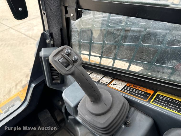 image for item EH4408 2024 John Deere 333G tracked skid steer loader