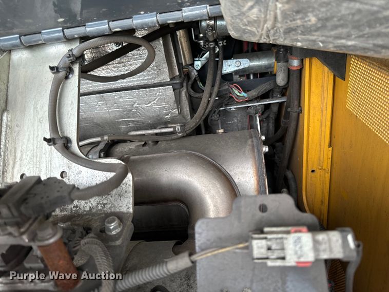 image for item EH4408 2024 John Deere 333G tracked skid steer loader