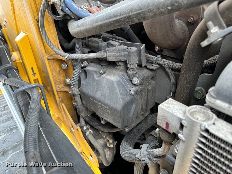 image for item EH4408 2024 John Deere 333G tracked skid steer loader