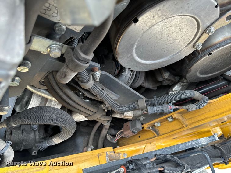 image for item EH4408 2024 John Deere 333G tracked skid steer loader