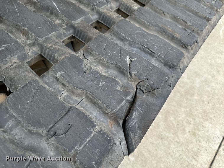 image for item EH4408 2024 John Deere 333G tracked skid steer loader